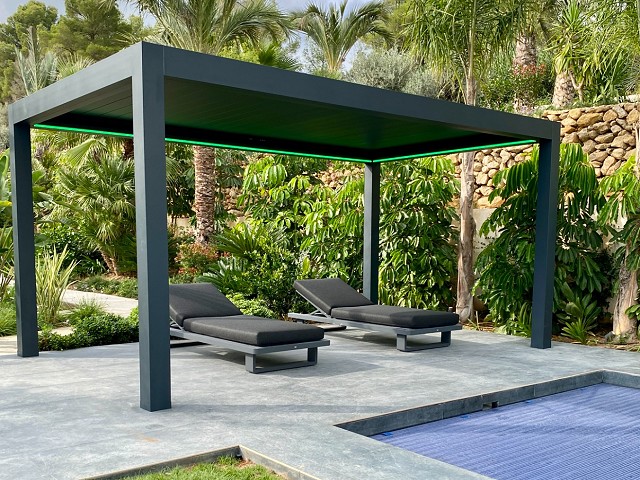 Pergolas Bioclimatiques à Jávea – Design, Confort et Technologie avec VentaSol