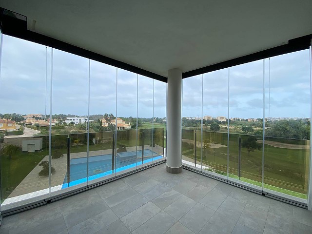 Mobile glass for balconies or terraces
