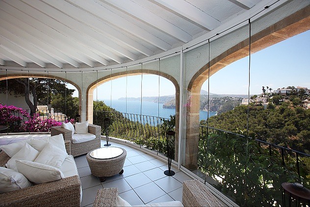 Glazing terrace or balcony in Denia!